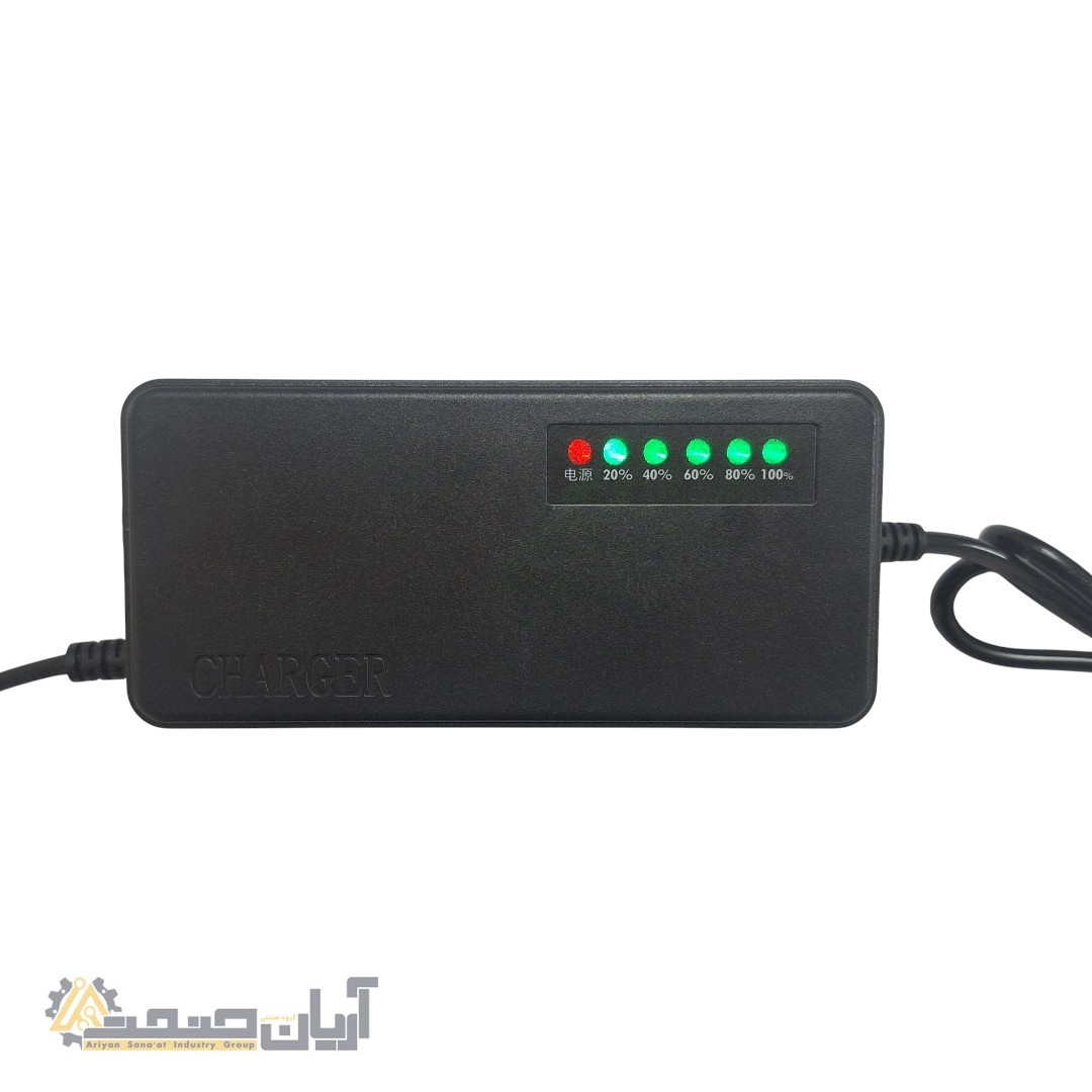  شارژر موتور برقی 60V20Ah – مدل 2025 / ولتاژ 74.5V ، جریان 2.8A 